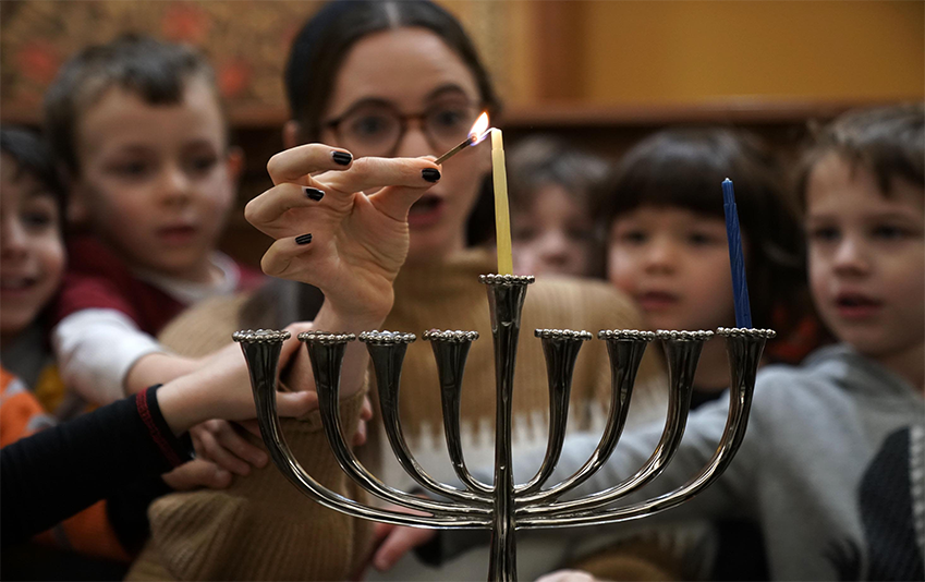 Enchanting Hanukkah 2024 Wishes for Children